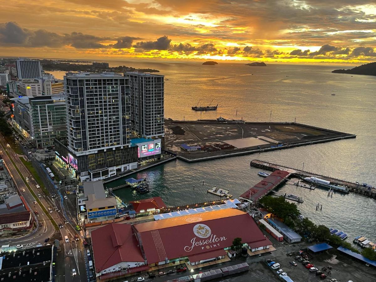Jesselton Point Seaview Homestay Kota Kinabalu Exterior photo